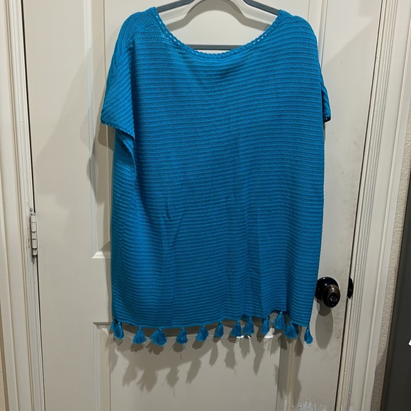 Tommy Bahama linen and cotton sweater. Never worn. - Picture 5 of 7